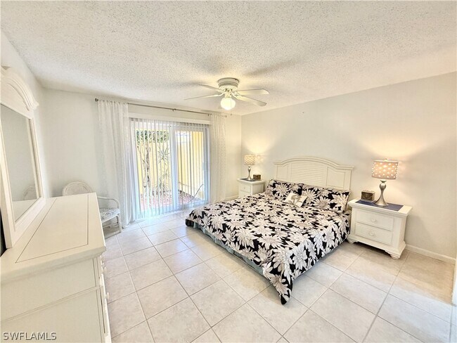 Building Photo - 136 Harrison Rd