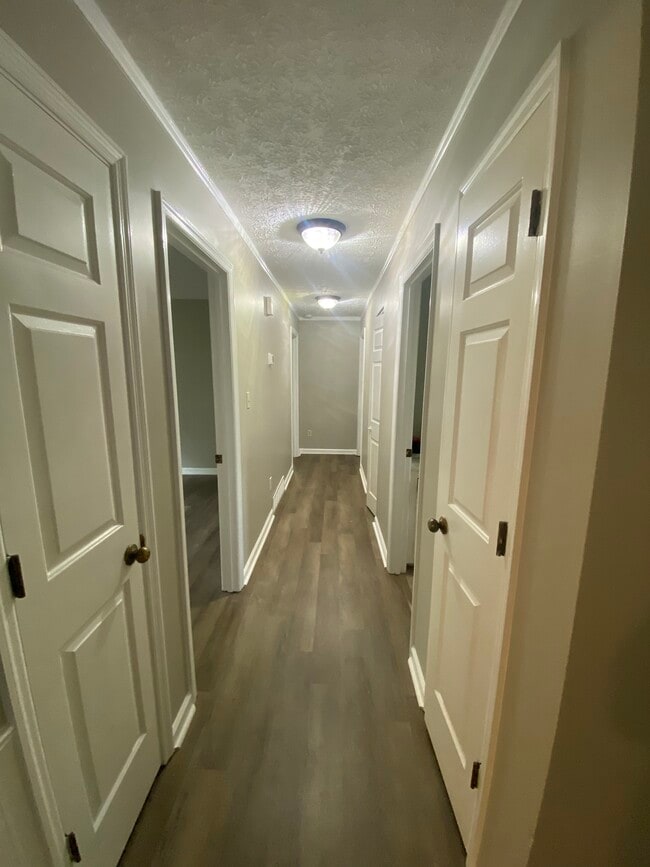 Building Photo - 1823 Grider Pond Rd