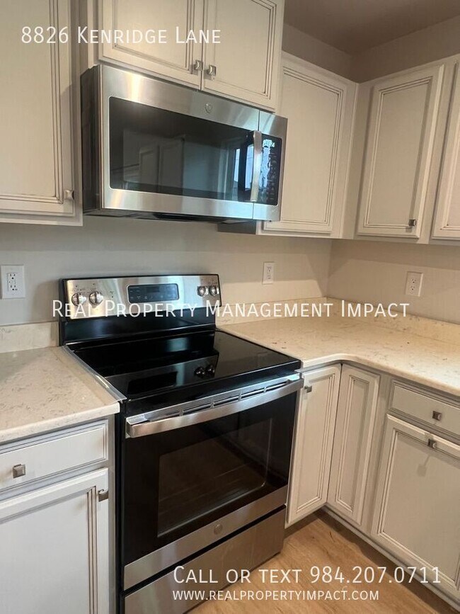 Building Photo - 8826 Kenridge Ln