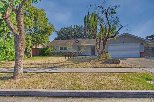 Building Photo - 5276 E Inyo St