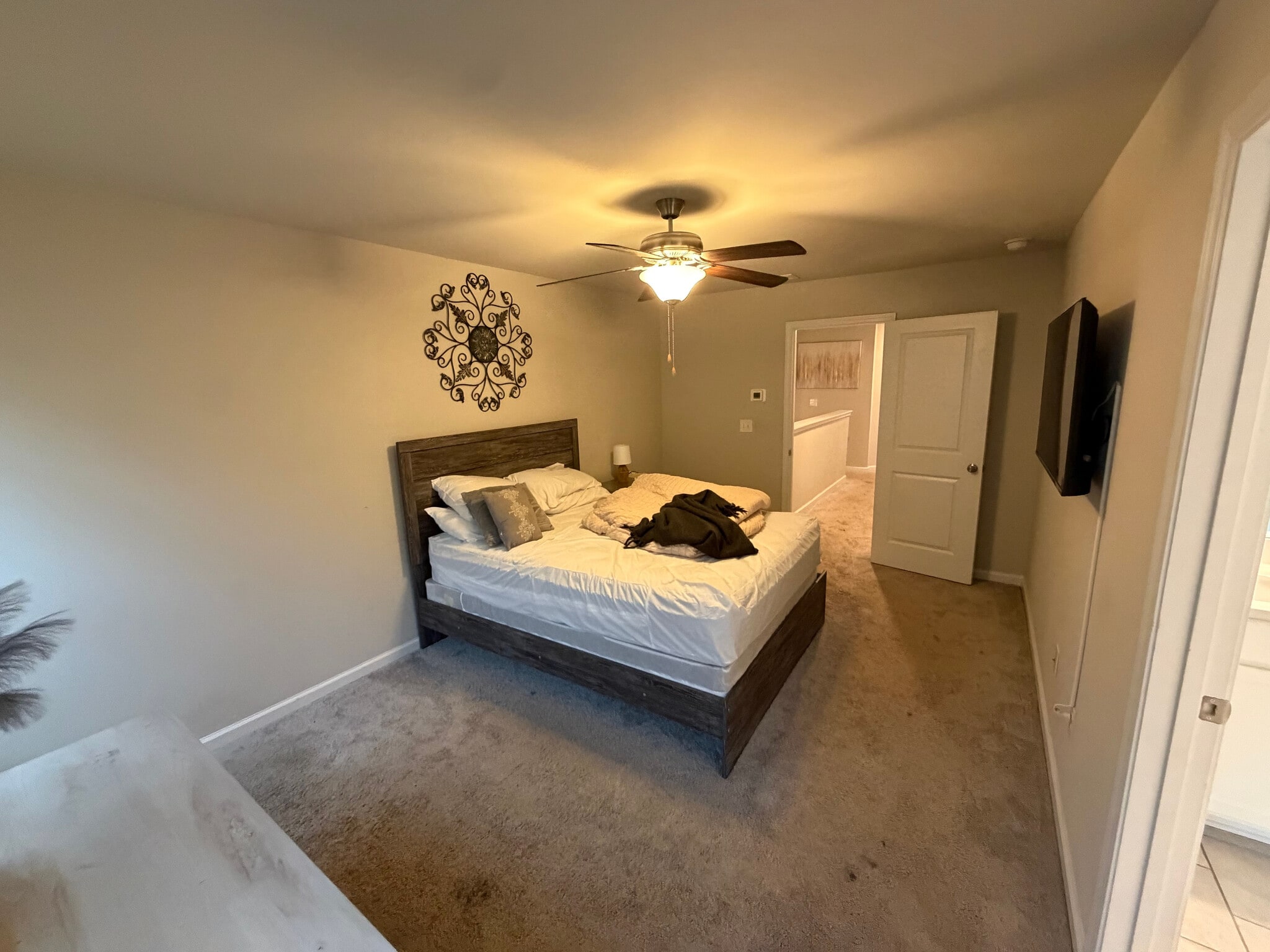 Building Photo - Room in Townhome on Lakeview Crk