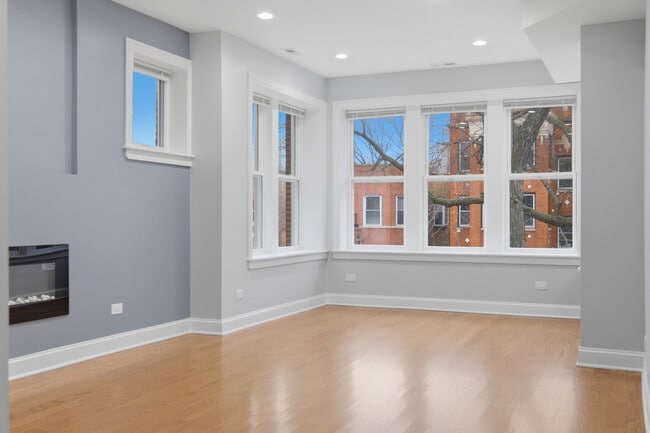 Building Photo - 4524 N Central Park Ave