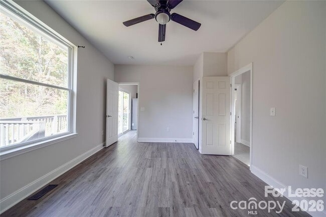 Building Photo - 112 Rockwell Ct