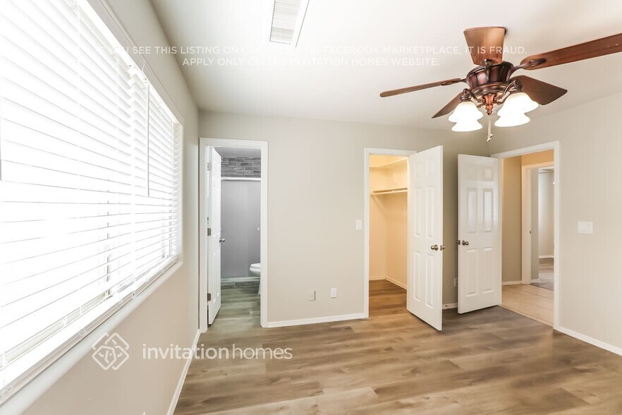 Building Photo - 401 E Fremont Dr