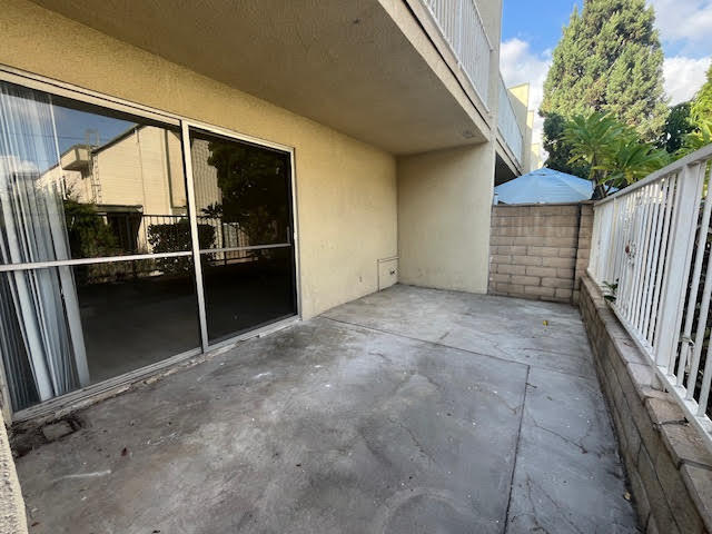 Building Photo - Arcadia Pines