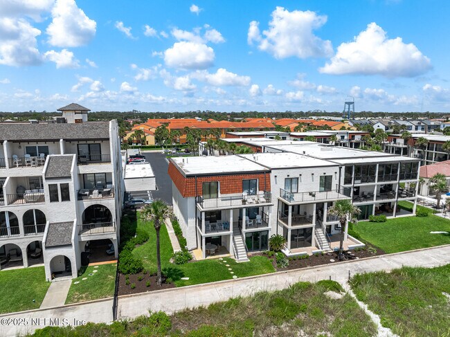 Building Photo - 2343 Costa Verde Blvd