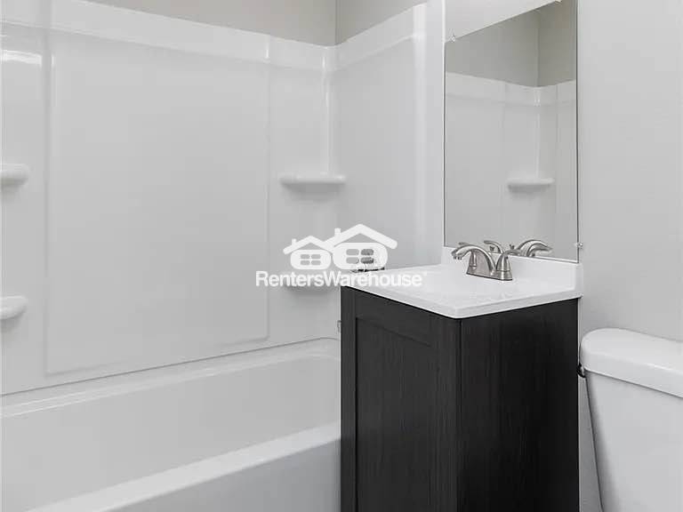 Building Photo - 2418 Boston Ave