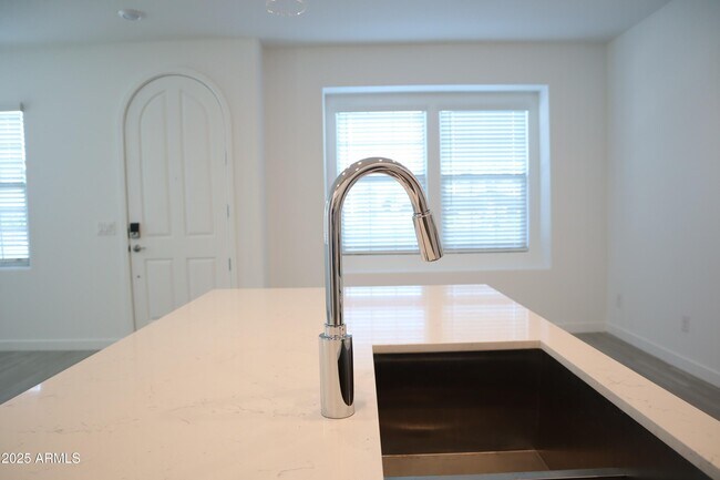 Building Photo - 4077 S Sabrina Dr