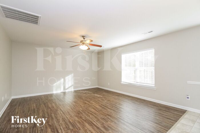 Building Photo - 5479 Misty Hill Cir