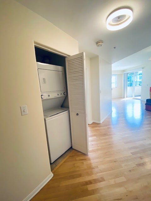 Building Photo - 350 K St