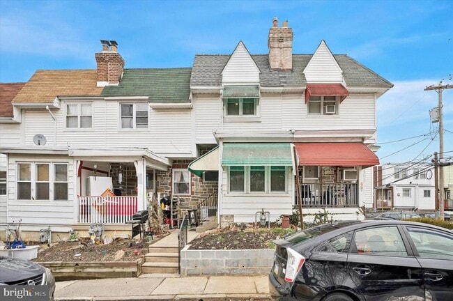 Building Photo - 445 Millbank Rd