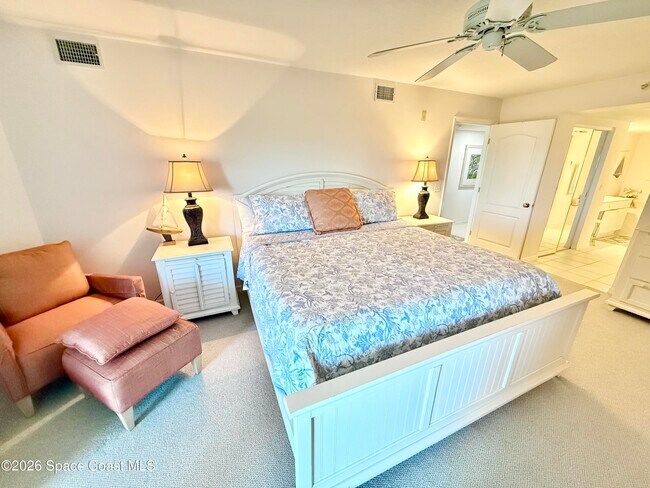 Building Photo - 425 Buchanan Ave