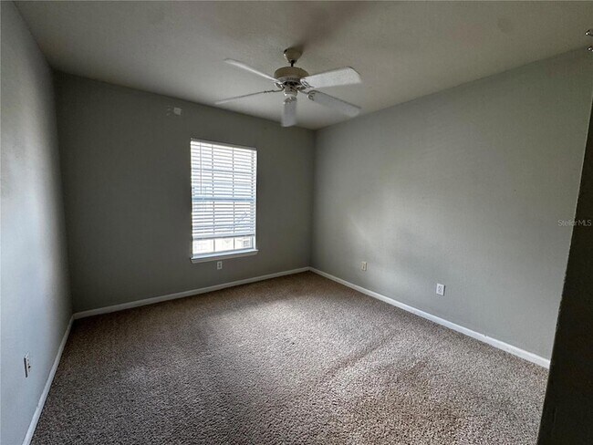 Building Photo - 9141 Lee Vista Blvd