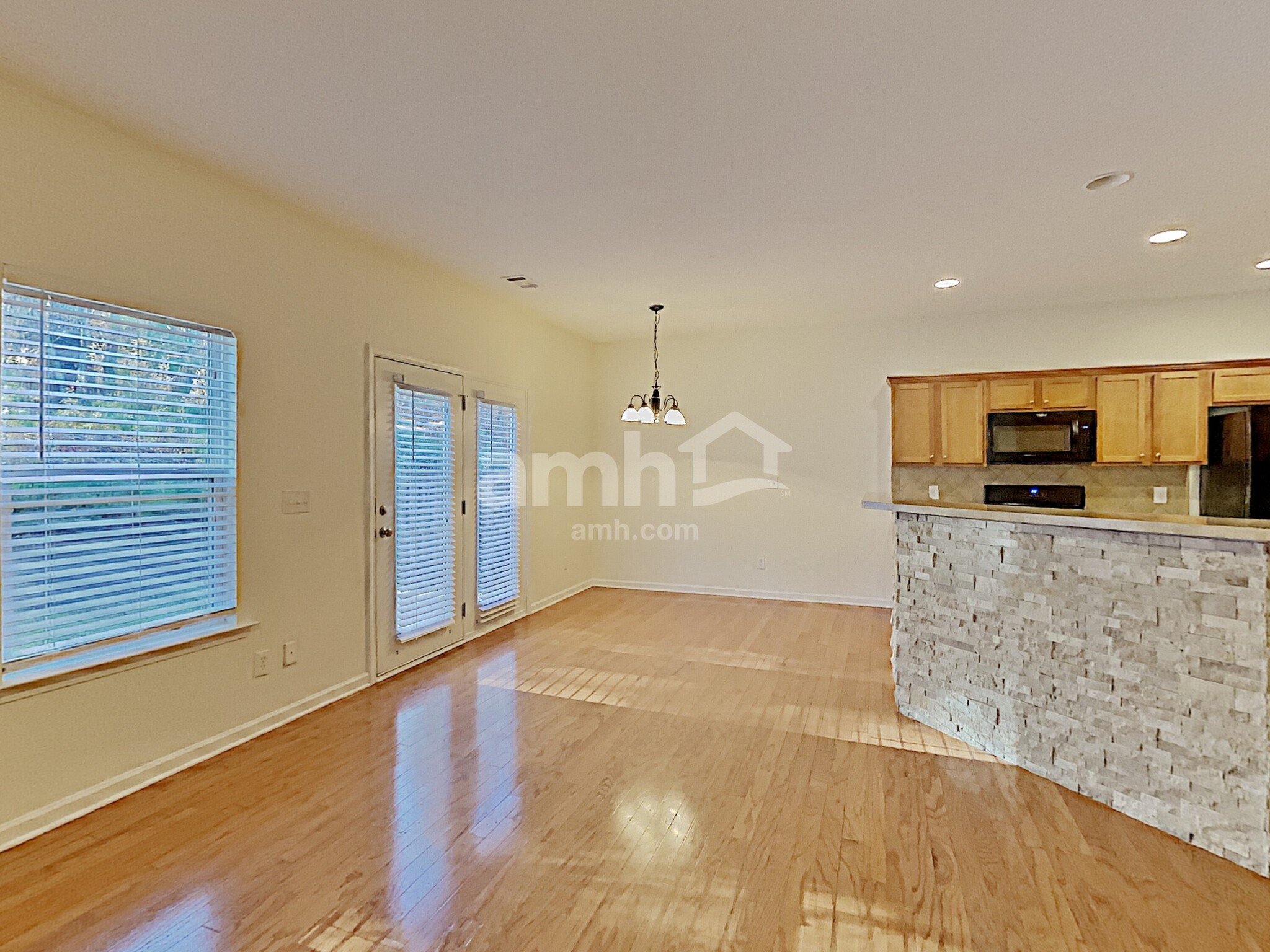 Building Photo - 209 Brookhaven Ct