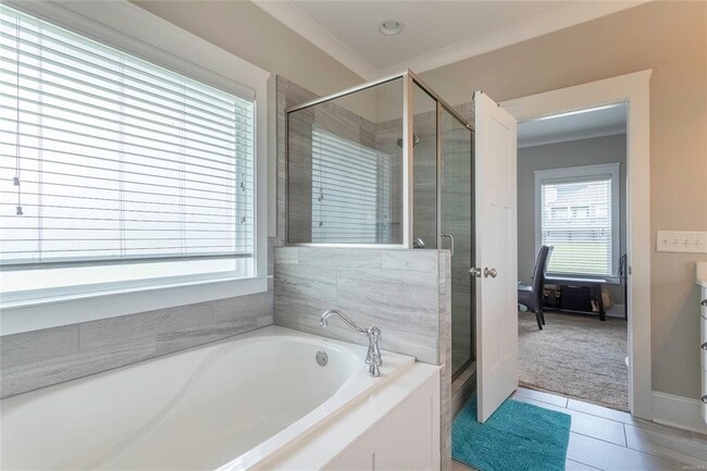 Building Photo - 201 Ave of The Orchards