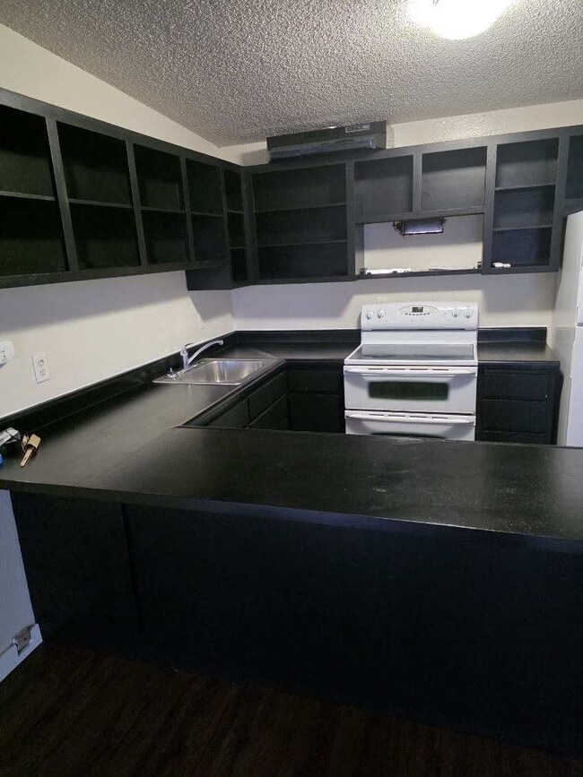 Building Photo - 54-56-56 Shoup St