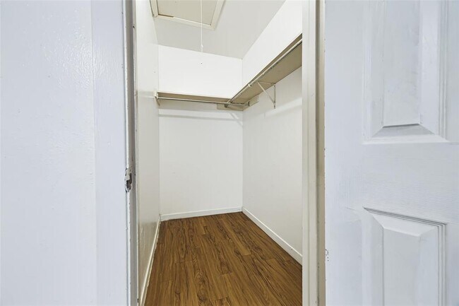 Building Photo - 4713 Sagebrush Trail