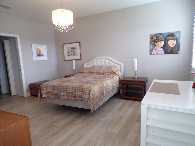 Building Photo - 25535 Heritage Lake Blvd