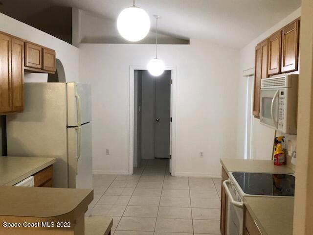 Building Photo - 1279 Macon Dr