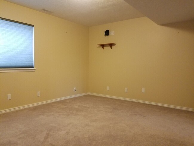 Building Photo - 1497 Palmer Park Ln