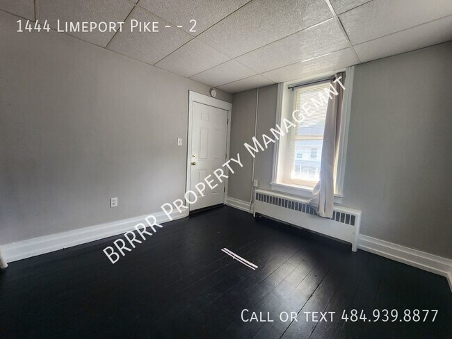 Building Photo - Optional Garage Rental-1 bedroom 1 bathroo...