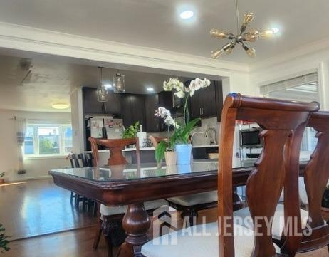 Building Photo - 1925 Verona Ave