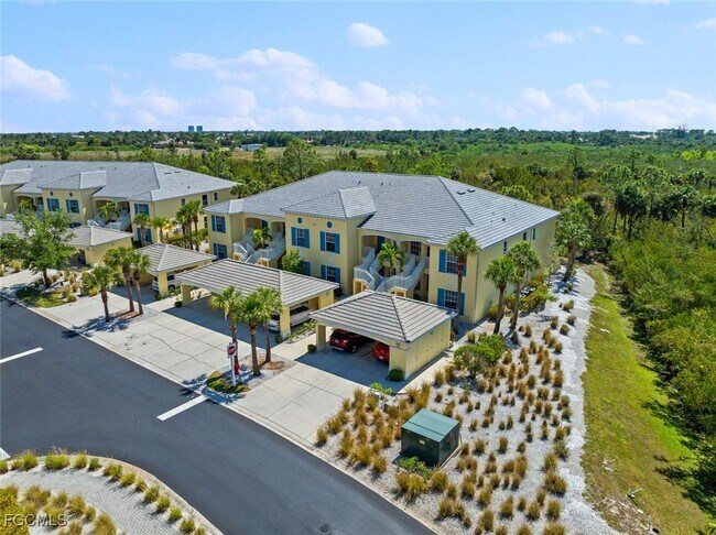 Building Photo - 14543 Abaco Lakes Dr