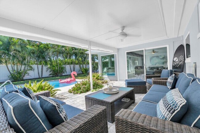 Building Photo - 104 24th St