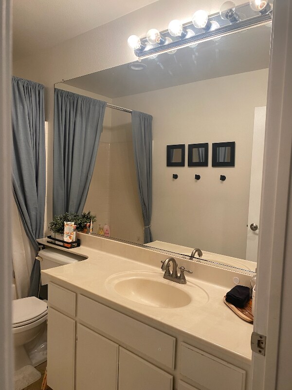 Building Photo - 2406 Maravilla Way