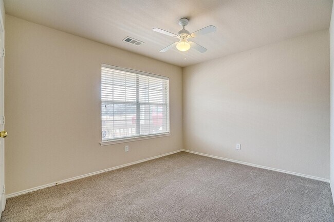 Building Photo - 9804 Westmere Ln