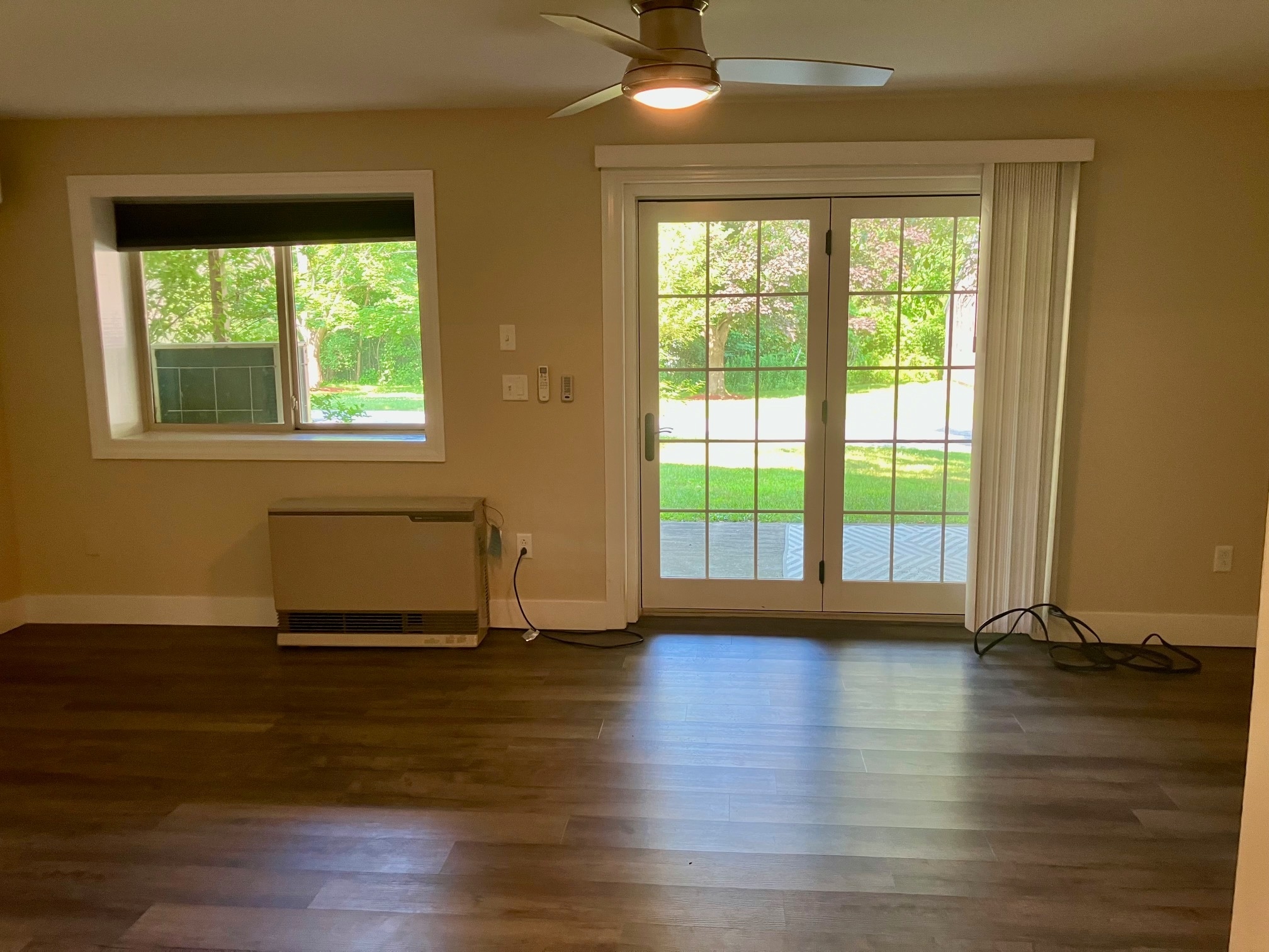 First floor living space - H5 Stonehedge Dr