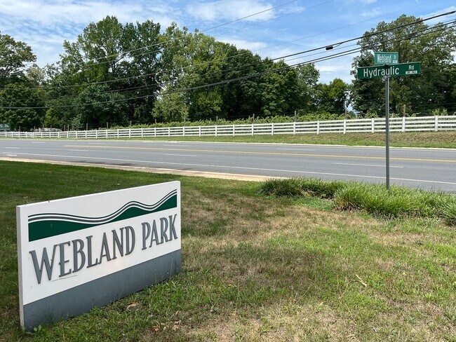 Building Photo - 1764 Webland View