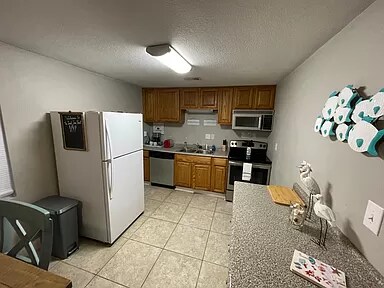 Building Photo - 313 Texas Ave