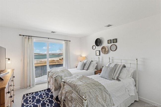 Building Photo - 845 Budds Pond Rd