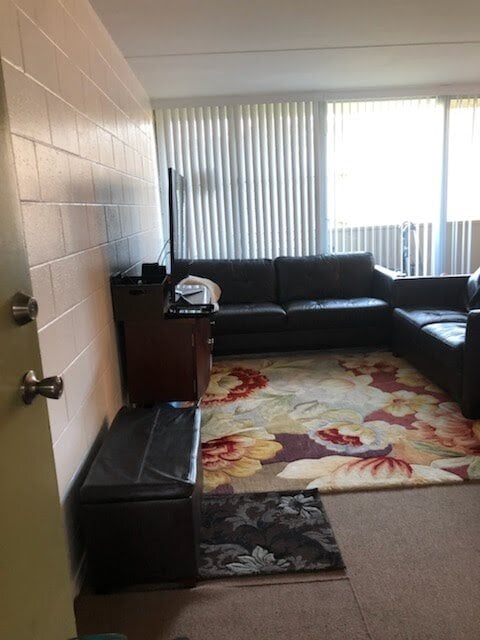 Building Photo - 94-327 Hokuahiahi St