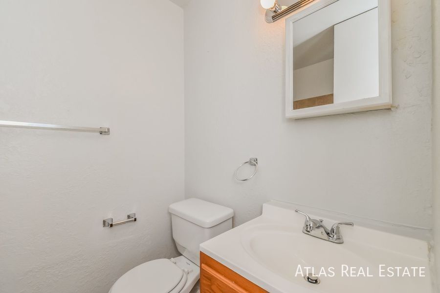 Building Photo - 4261 Deerfield Hills Rd