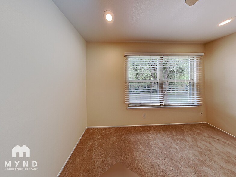 Building Photo - 4285 Dry Bed Ct