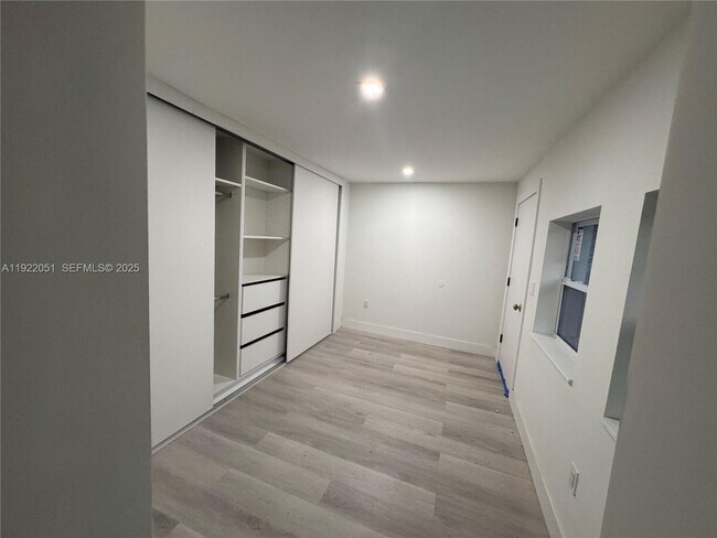 Building Photo - 2353 SW 11th Terrace