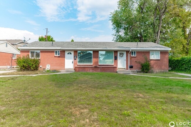 Primary Photo - 3819/3821 S. 1250 E.