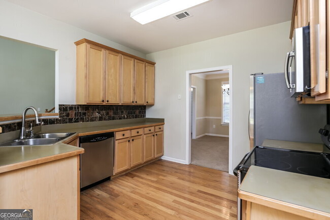 Building Photo - 2257 Mitford Ct