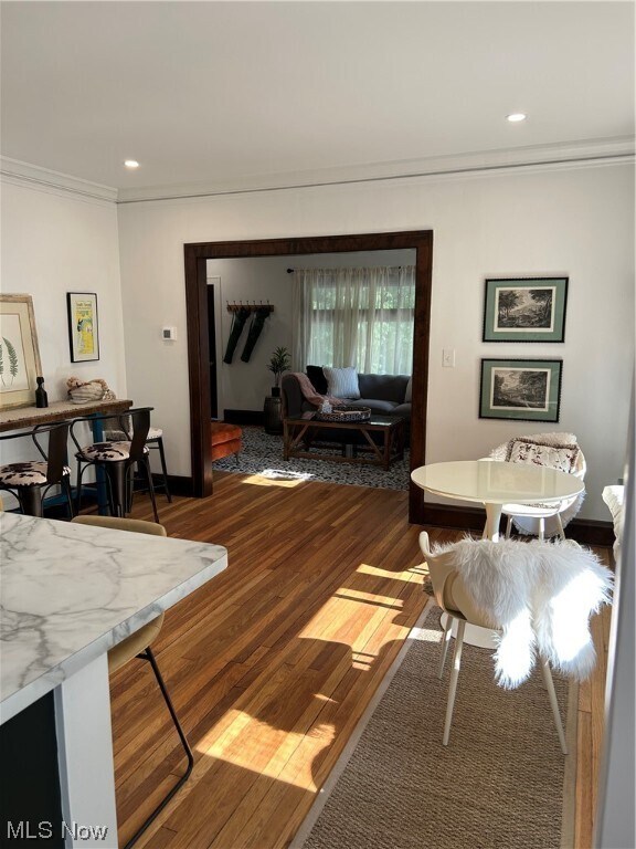 Building Photo - 18914 Mitchell Ave