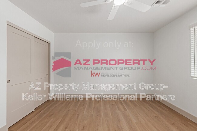 Building Photo - 7660 W Palmaire Ave