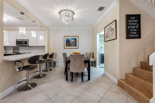 Building Photo - 1275 Yellowheart Way