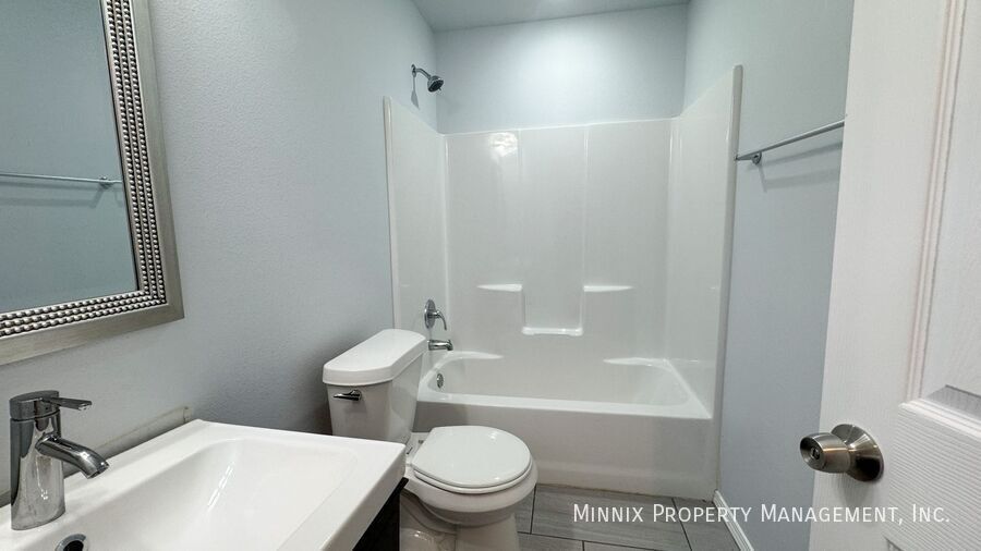 Building Photo - 8415 10th Pl