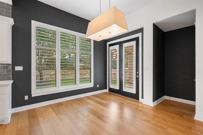 Building Photo - 13708 Golden Wave Loop