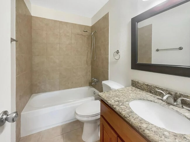 Primary Photo - 3023 Rosemont Dr