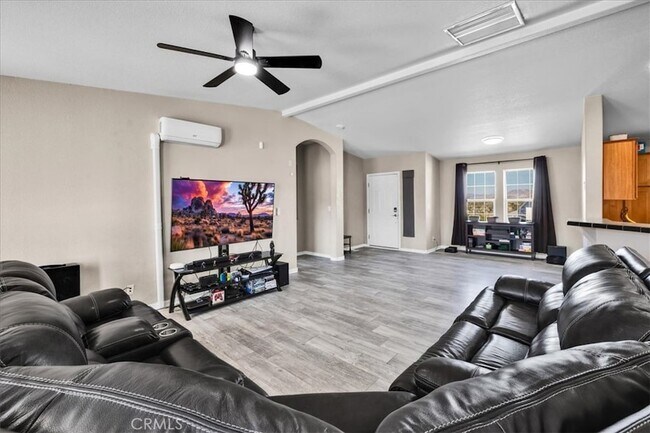 Building Photo - 73777 Playa Vista Dr