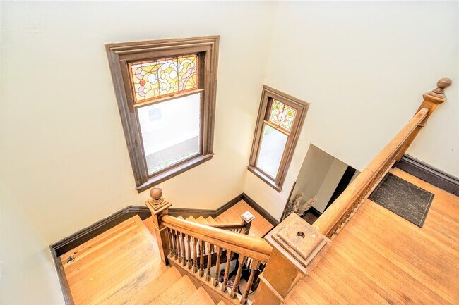 Building Photo - 247 Meigs St