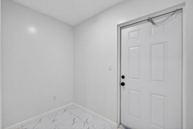 Building Photo - 3255 Avenue J