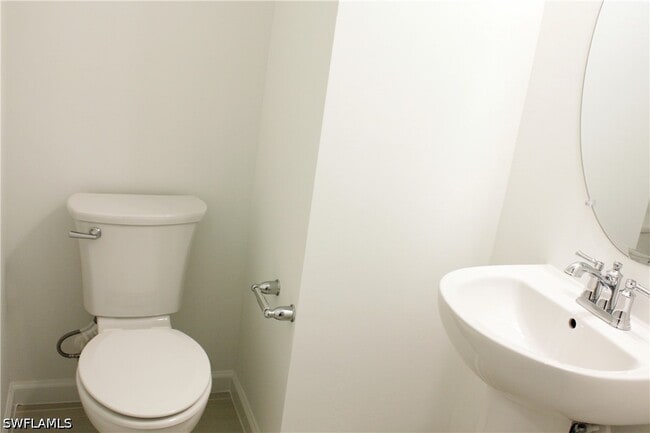Building Photo - 27874 Radiant Ct